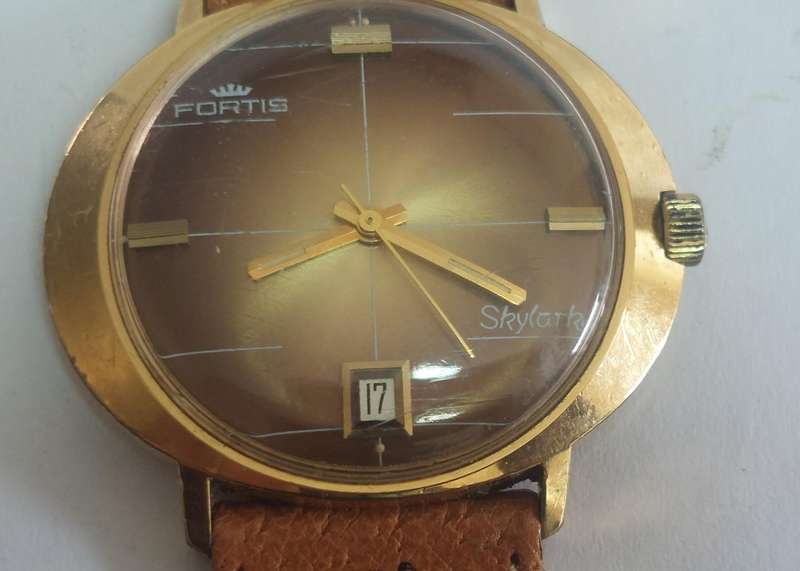 Amazing!! Vintage Fortis Skylark automatic gold plated watch 100% working