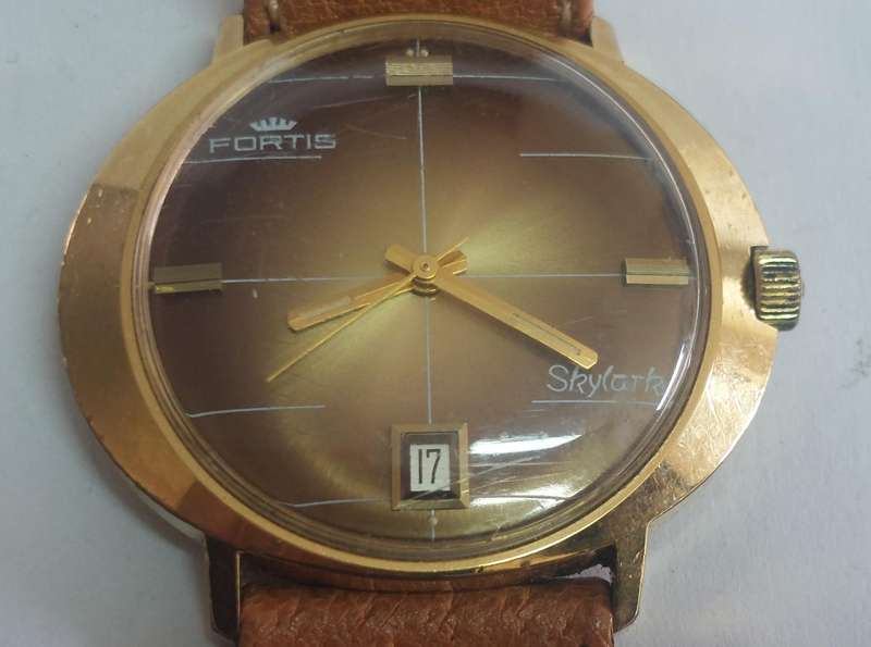 Amazing!! Vintage Fortis Skylark automatic gold plated watch 100% working