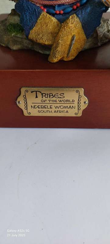 Vintage Tribes of the world Ndebele woman figurine Value R1500e