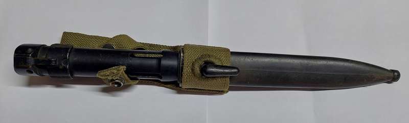 Wow!! SADF R1 bayonet with frog