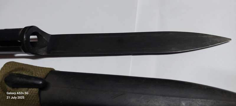Wow!! SADF R1 bayonet with frog