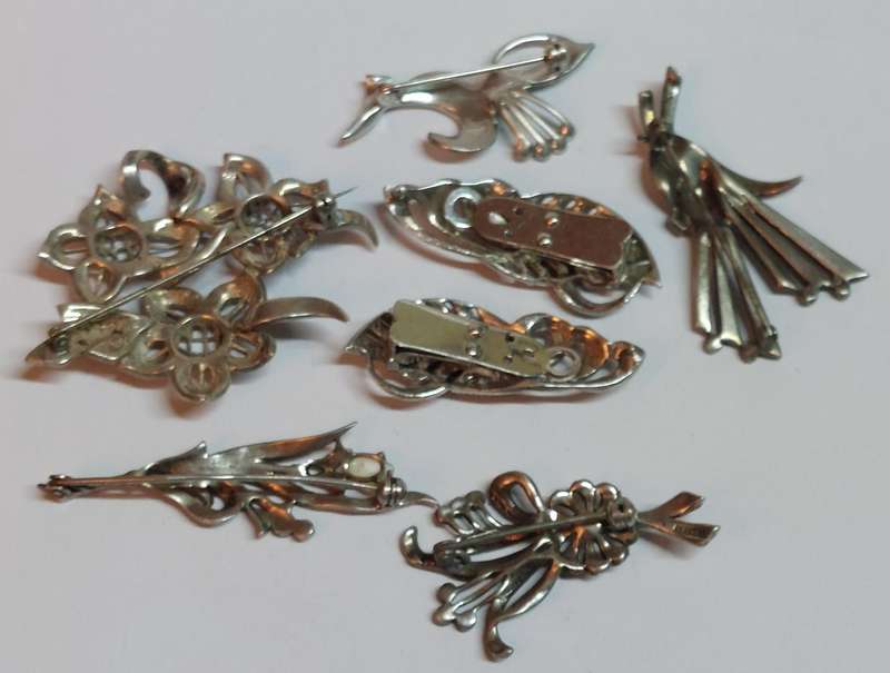 Wow!! Amazing collection of vintage sterling silver marcasite brooches 52.2g