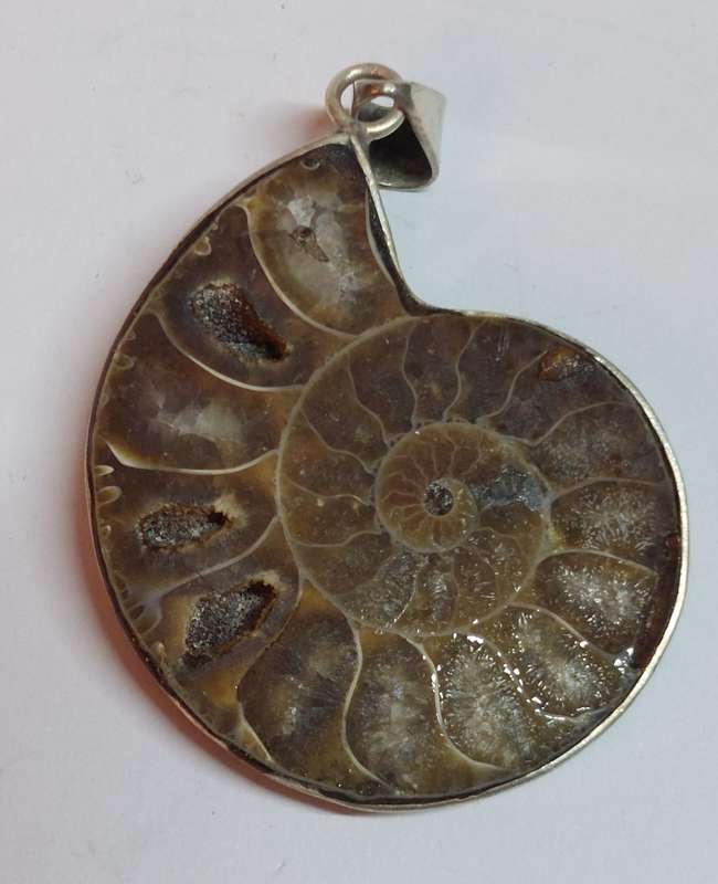 Increadible vintage sterling silver Ammonite pendant 12.6g