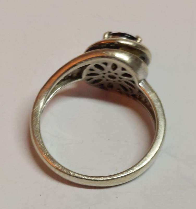 Stunning Chète sterling silver garnet & cz ring 4.1g