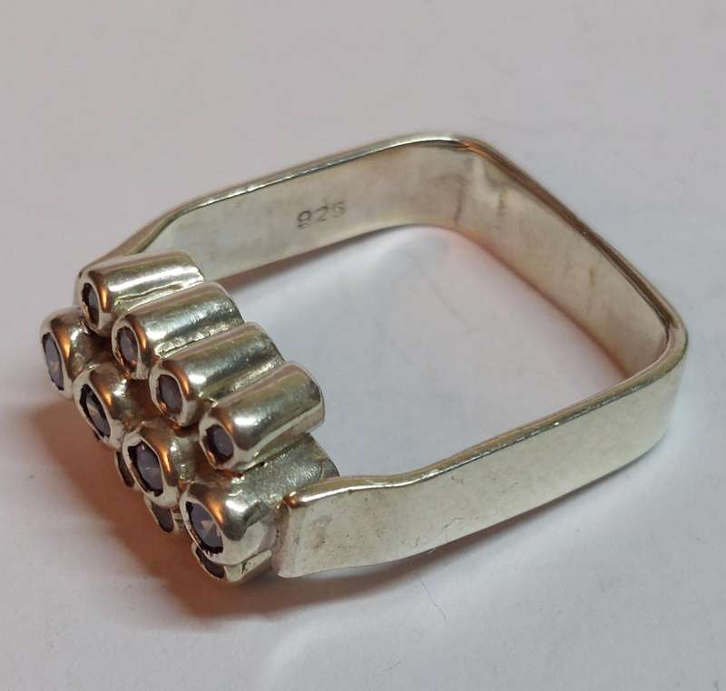 Exquisite vintage sterling silver cz ring  5.8g