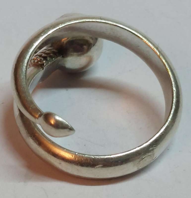 Stunning vintage sterling silver ring 5.4g