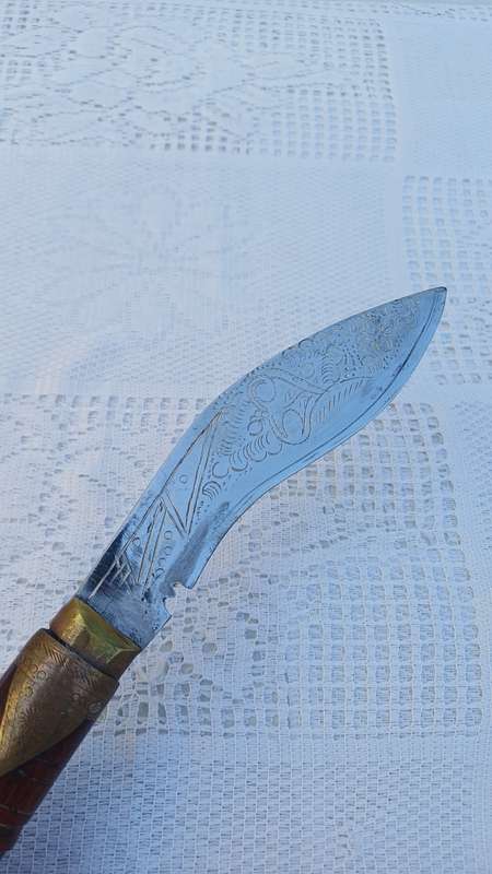 Nepal Gurkha Kukri Knife in Leather Sheath