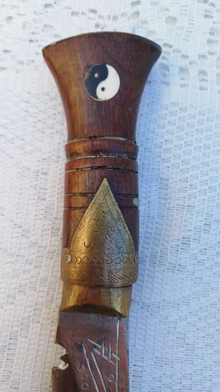 Nepal Gurkha Kukri Knife in Leather Sheath