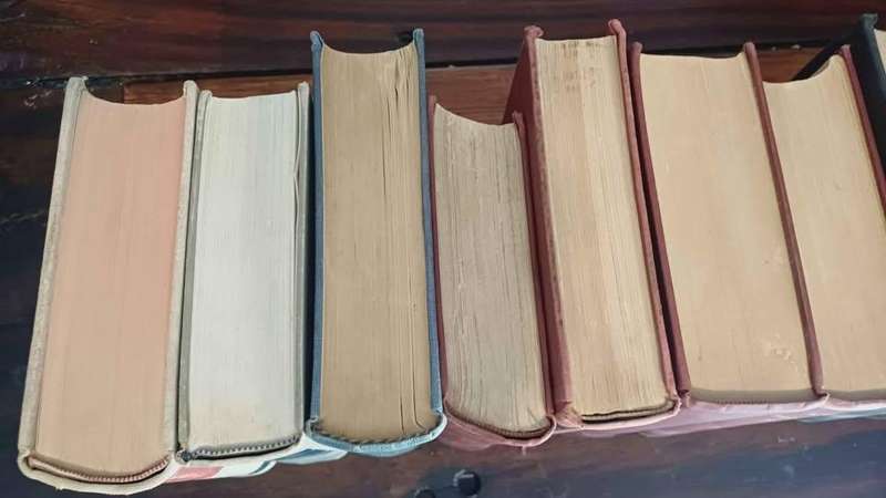 Collection of 19 vintage medical books ex University of Pretoria Library - 1930s to 1960s.