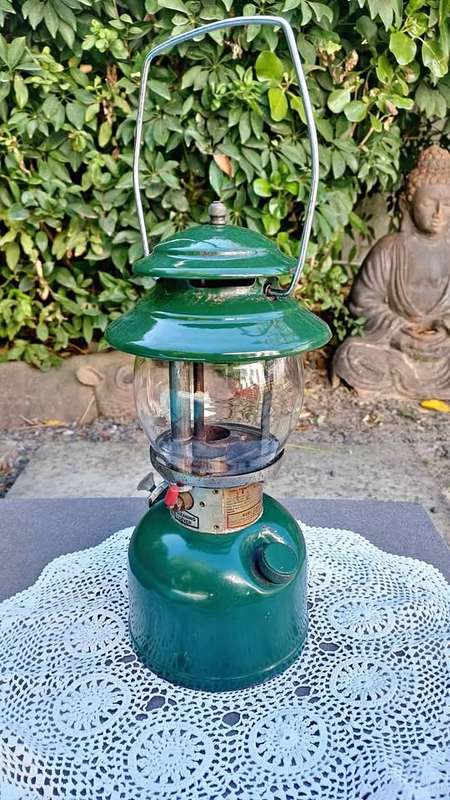 Vintage Coleman Lantern, Made in Wichita, Kansas July 1981 - Glass intact