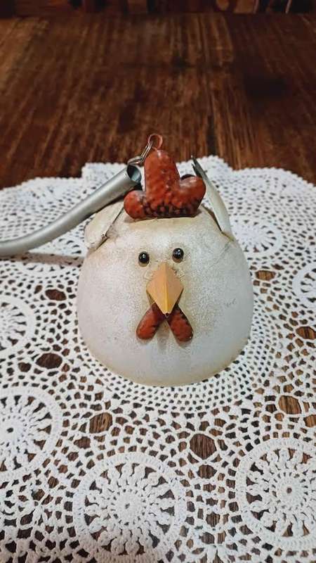 Quirky metal bouncy Spring Chicken