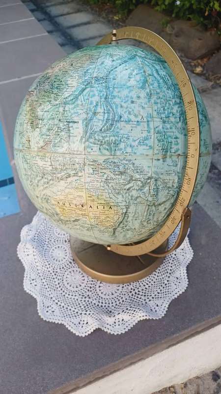 Vintage Replogle World Ocean Series Raised Relief 12 Inches diameter Globe