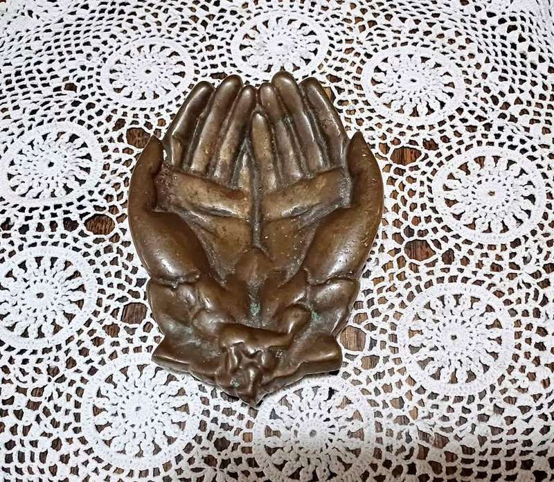 Vintage cast brass sculpted cupped hands