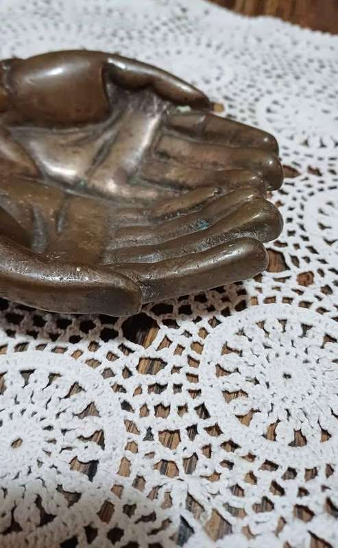 Vintage cast brass sculpted cupped hands