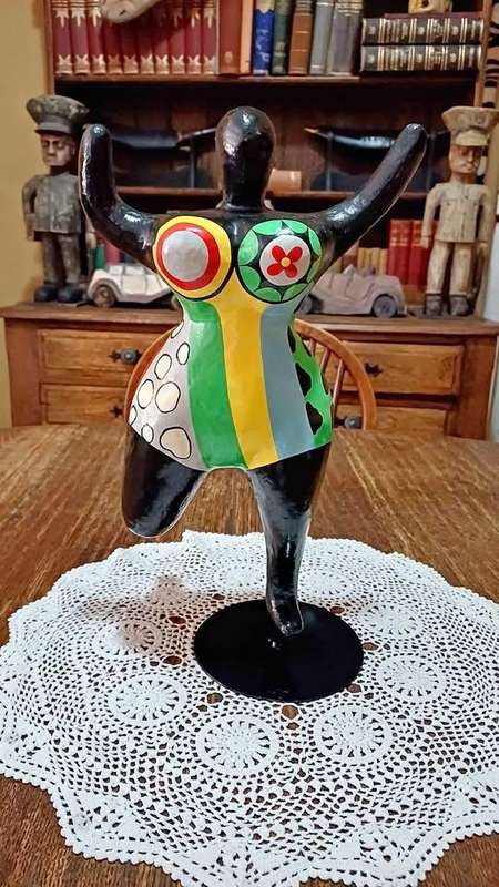 Polychrome Paper Mache NaNa Sculpture Mid Century Modern Hommage an Niki de Saint Phalle