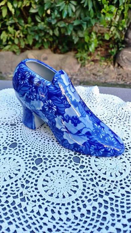 Vintage Regency Ironstone Porcelain Floral High Heel Shoe Bud Vase