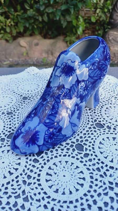 Vintage Regency Ironstone Porcelain Floral High Heel Shoe Bud Vase
