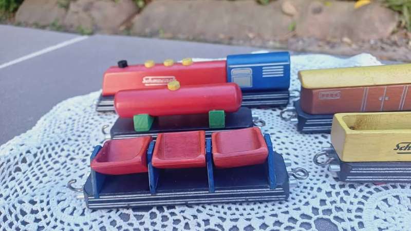 Circa 1948. Schowanek wooden train set Nr. 10401 in original box. Made in Austria