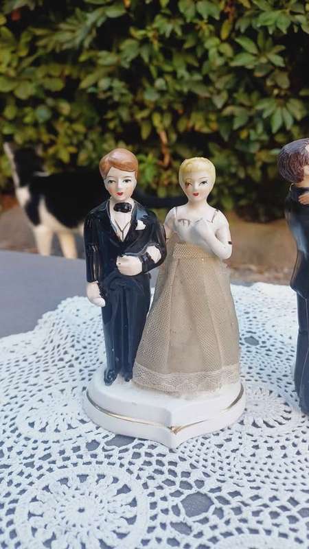 2 vintage wedding cake toppers