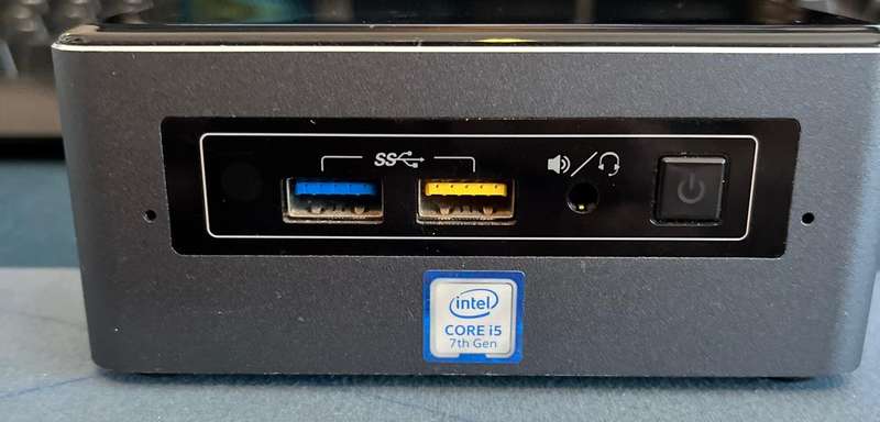 *Intel NUC* i5