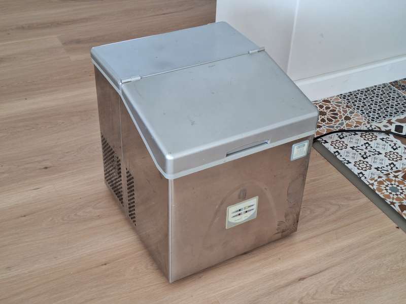 Defy ZBC-15 Clear Ice Maker