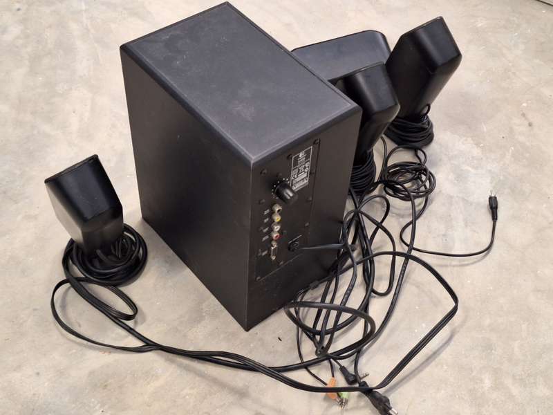 Logitech X530 Speaker System