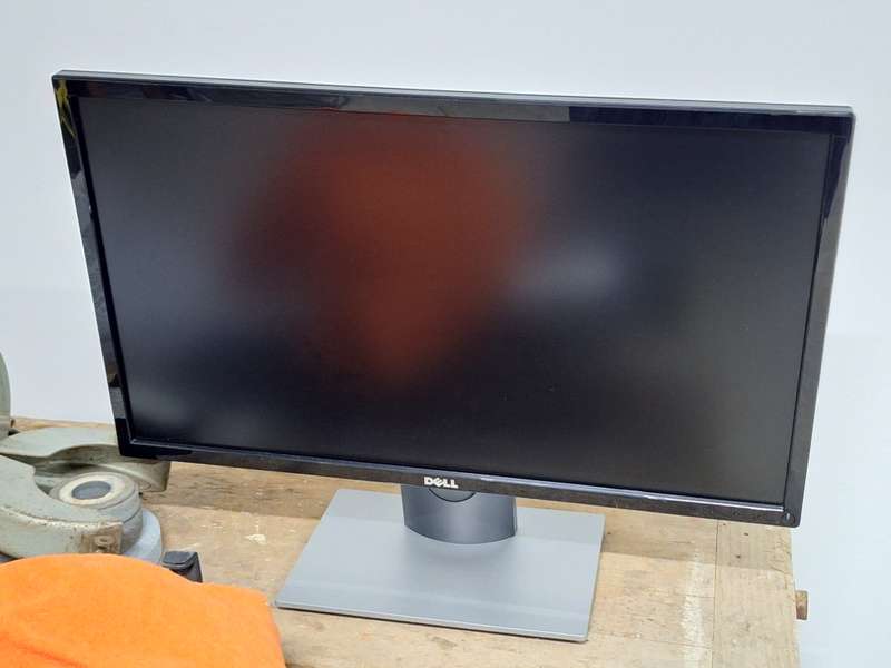 Dell SE2416H 24-inch Full HD IPS Monitor