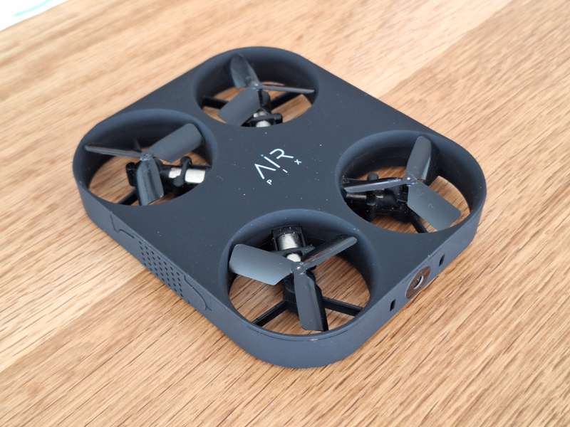 AIR PIX by AirSelfie - pocket-sized autonomous selfie drone (LIKE NEW)