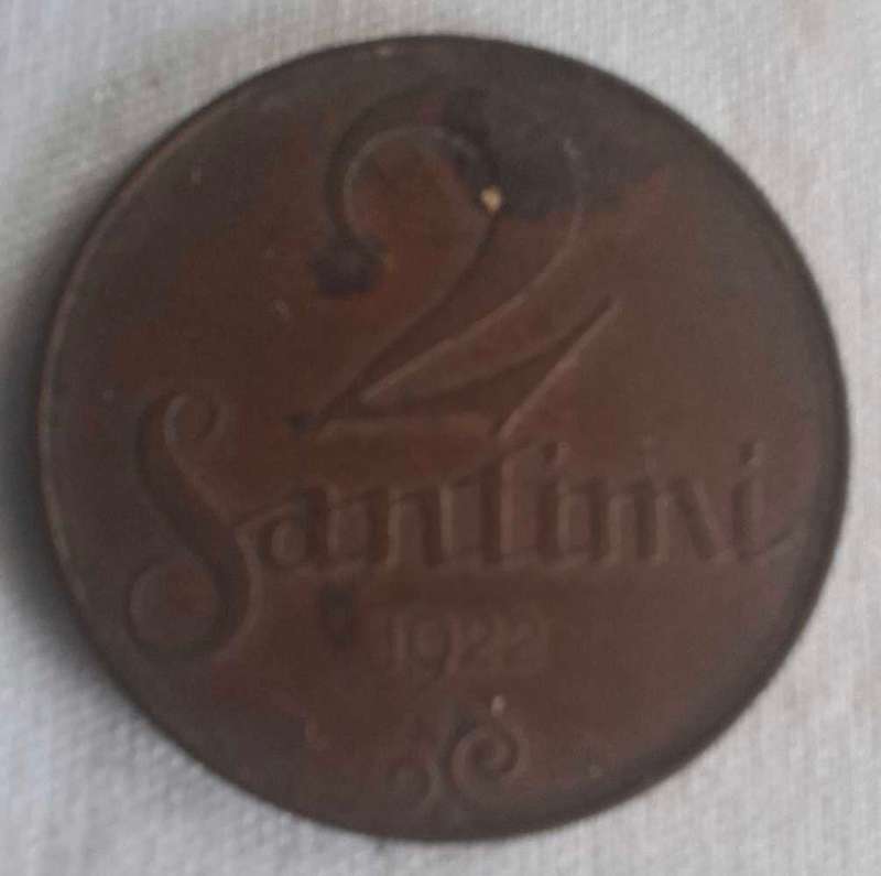 LATVIA  2 Santimi  1922 without mint name