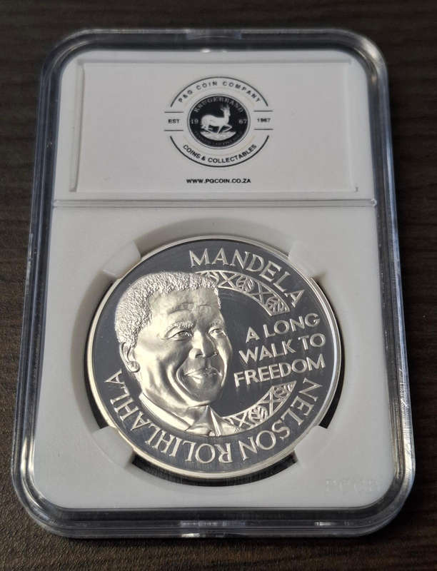Mandela Nobel Peace Silver 1oz Medallion