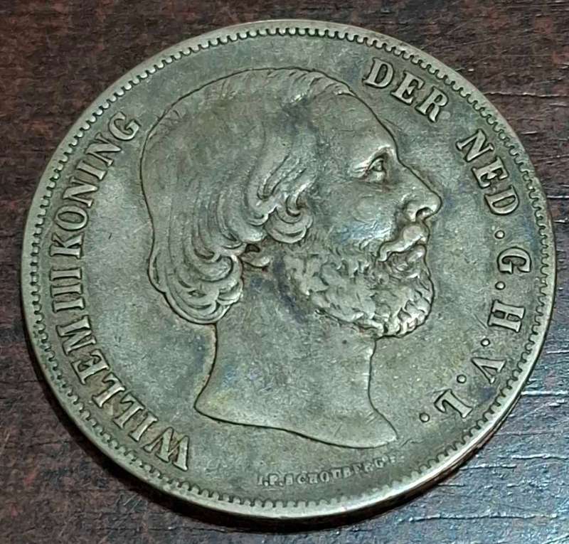 1855 Netherlands 2 1/2 Gulden coin