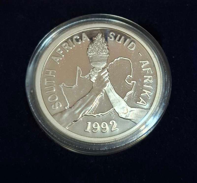 1992 South Africa SILVER PROOF 2 Rand BARCELONA OLYMPICS R2 1 OZ SILVER