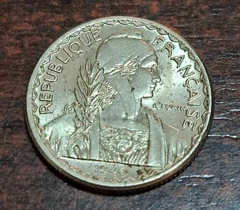 1940 10 Cent coin from French Indochin
