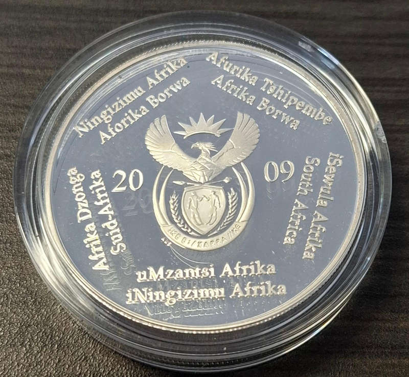 2009 Silver R2 FIFA proof coin