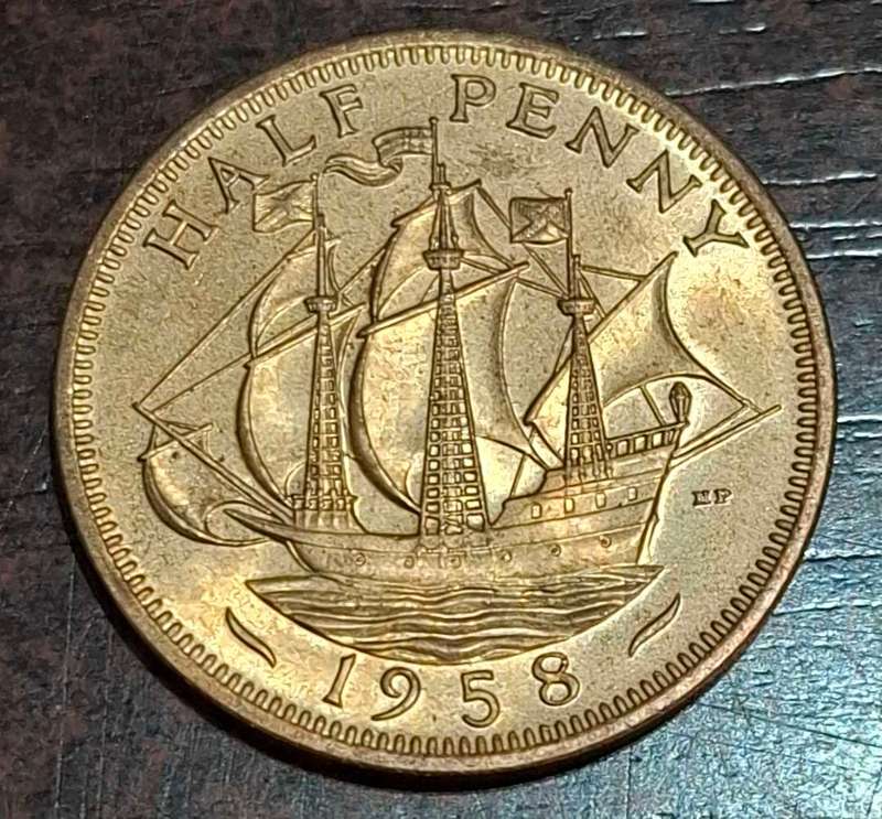 1958 Great Britain Half Penny coin