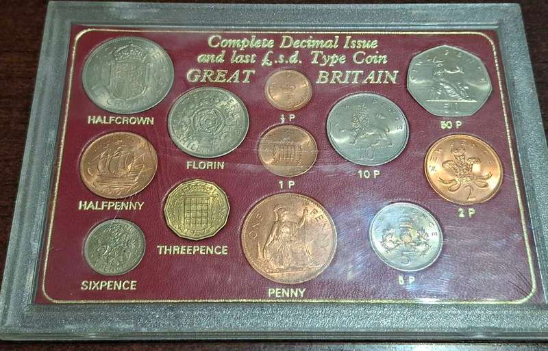 Great Britain Complete Decimal Issue and Last £.s.d. Type Coin Collection