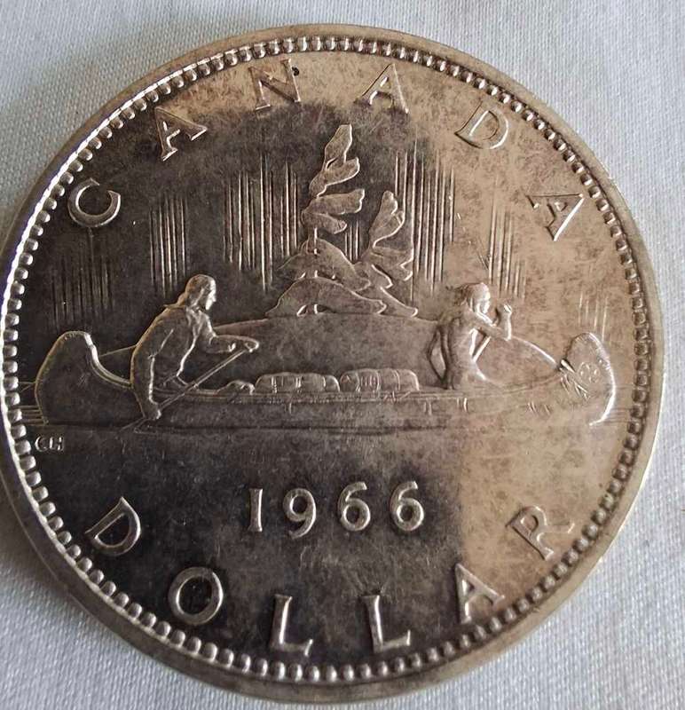 Canadian Dollar  silver/800 23.33g