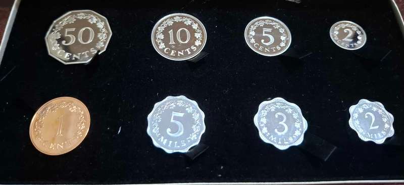 1972 set of maltese coins