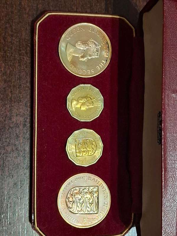 Royal mint coin set