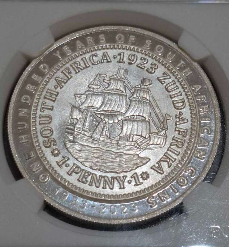 1oz Silver Commemorating medallion for 100 years of South African coins (1923-2023)