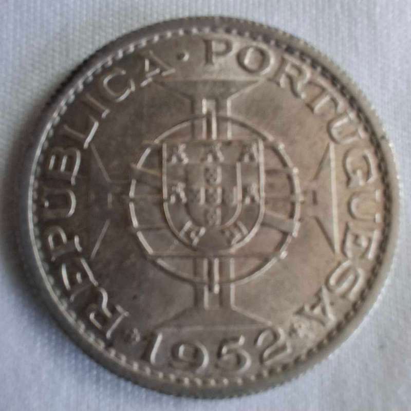 1952 MOZAMBIQUE 10 Escudos