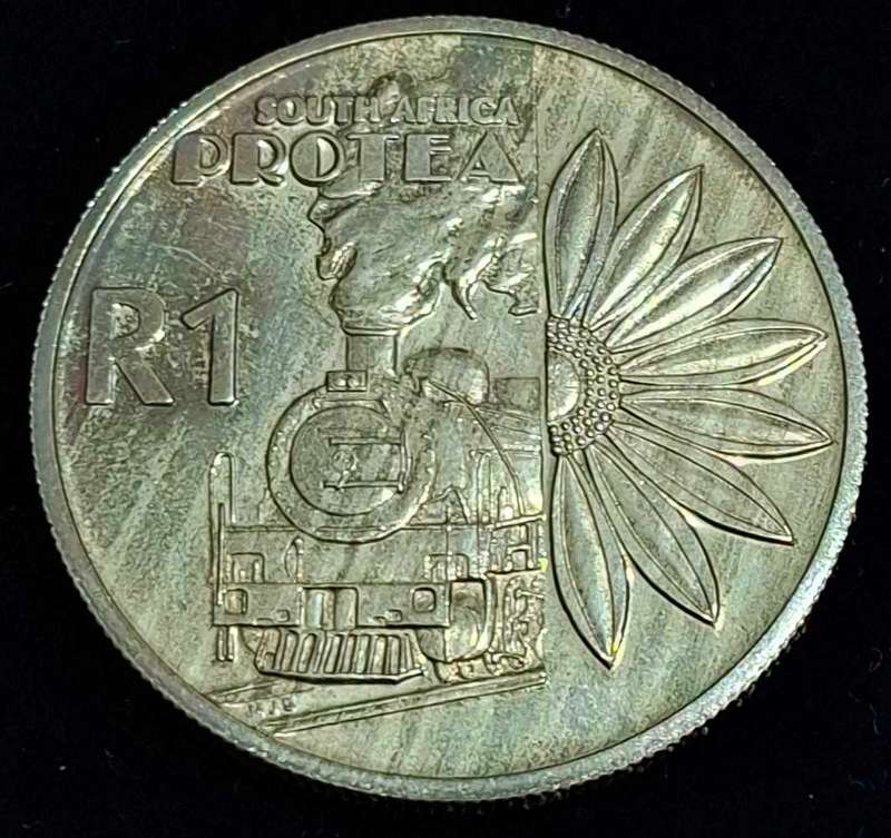 2001 PROTEA R1 SILUER UNIRCULATED COIN