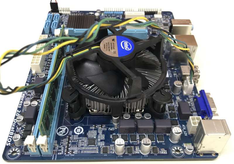 Gigabyte GA-H61M-DS2 Motherboard, CPU And Memory Combo