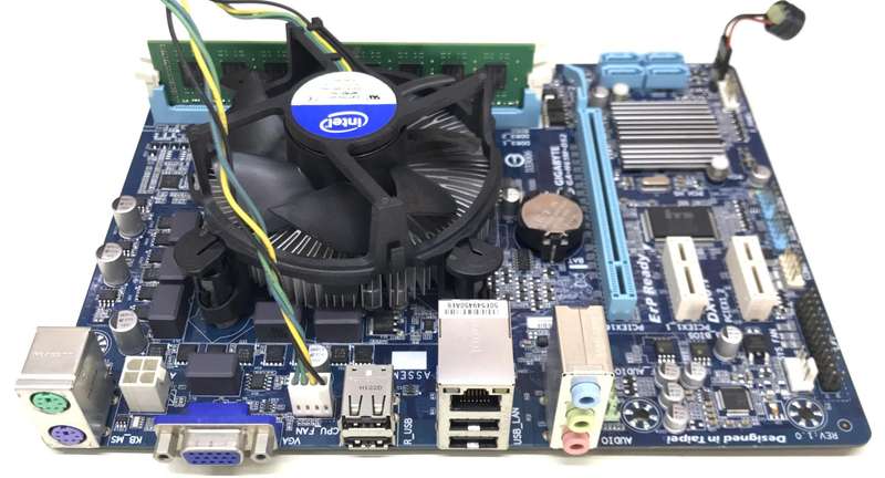Gigabyte GA-H61M-DS2 Motherboard, CPU And Memory Combo