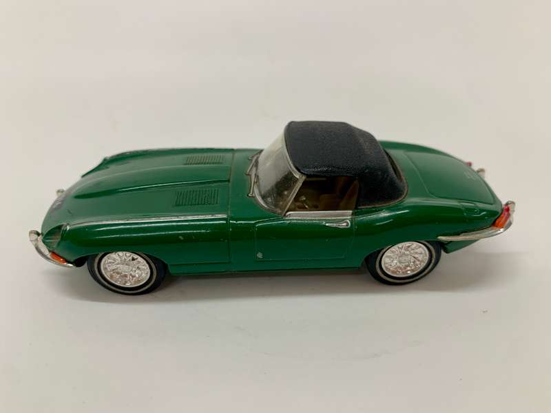 Matchbox Dinky 1967 Jaguar E type MK 1½ die-cast model