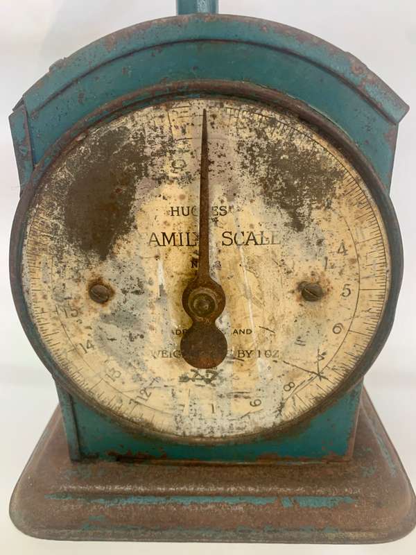 Vintage Hughes Family Scale