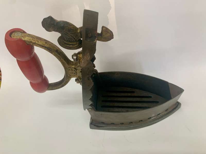 Vintage Charcoal Iron