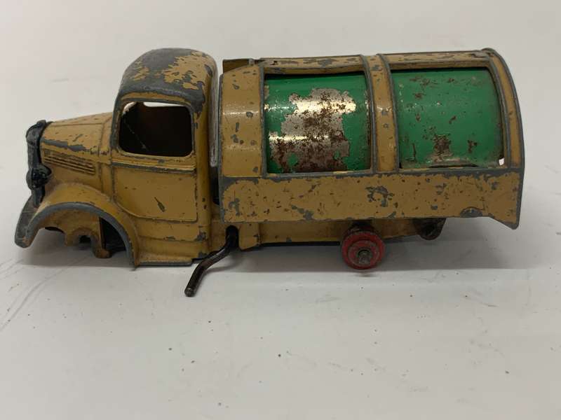 DINKY Meccano England BEDFORD REFUSE WAGON Garbage Truck