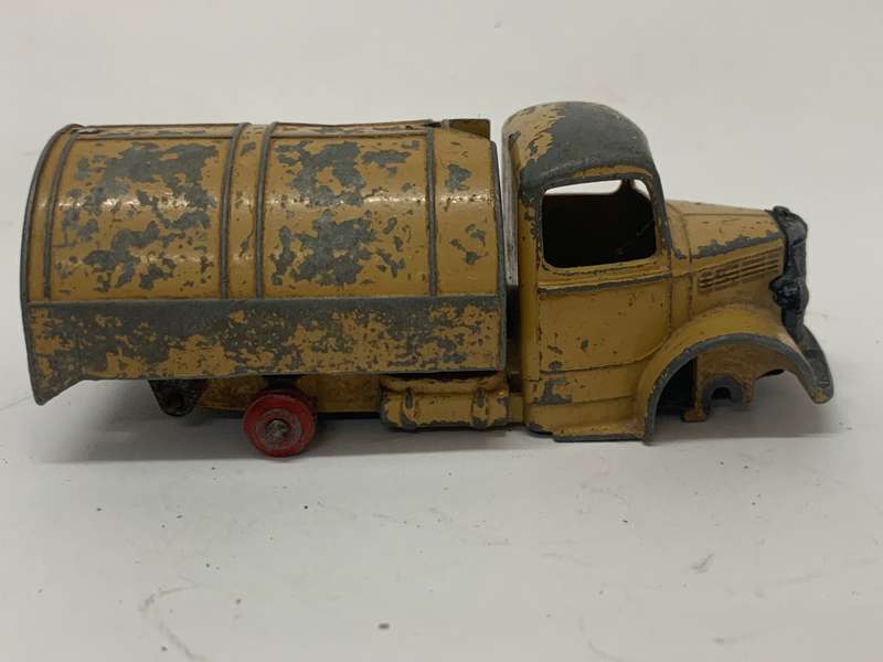 DINKY Meccano England BEDFORD REFUSE WAGON Garbage Truck