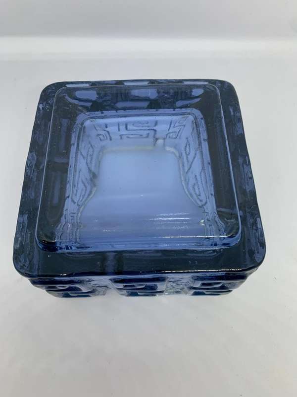 Mid Century Riihimaen Lasi Glass Ashtray by Tamara Aladin